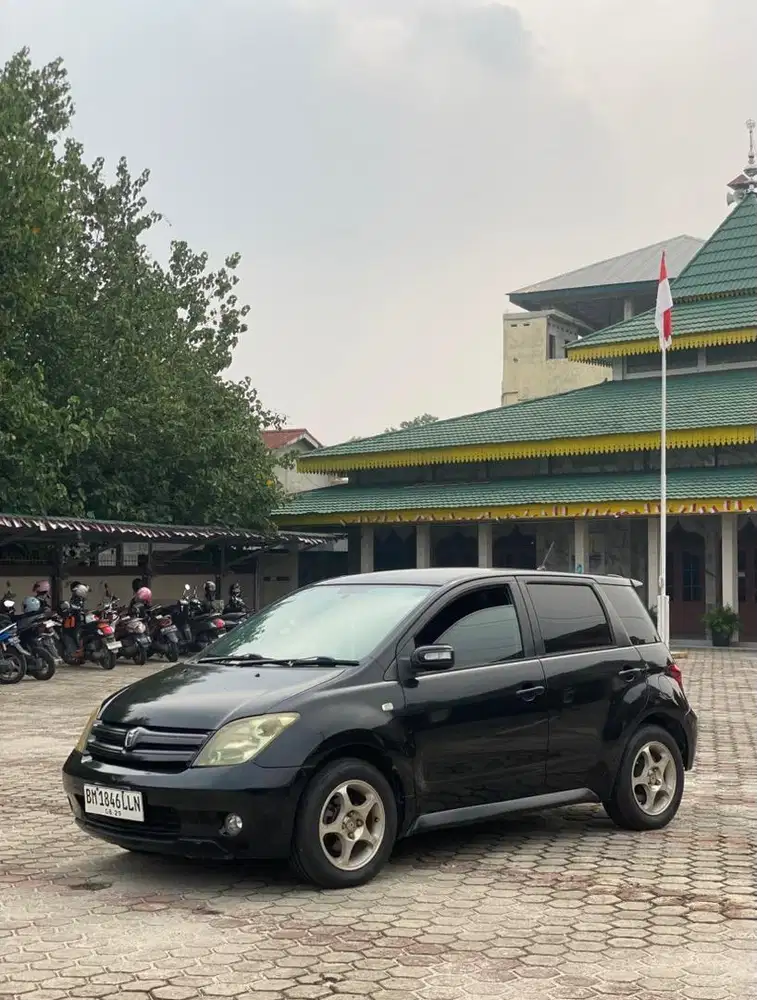 Toyota ist 1.5 L matic 2004