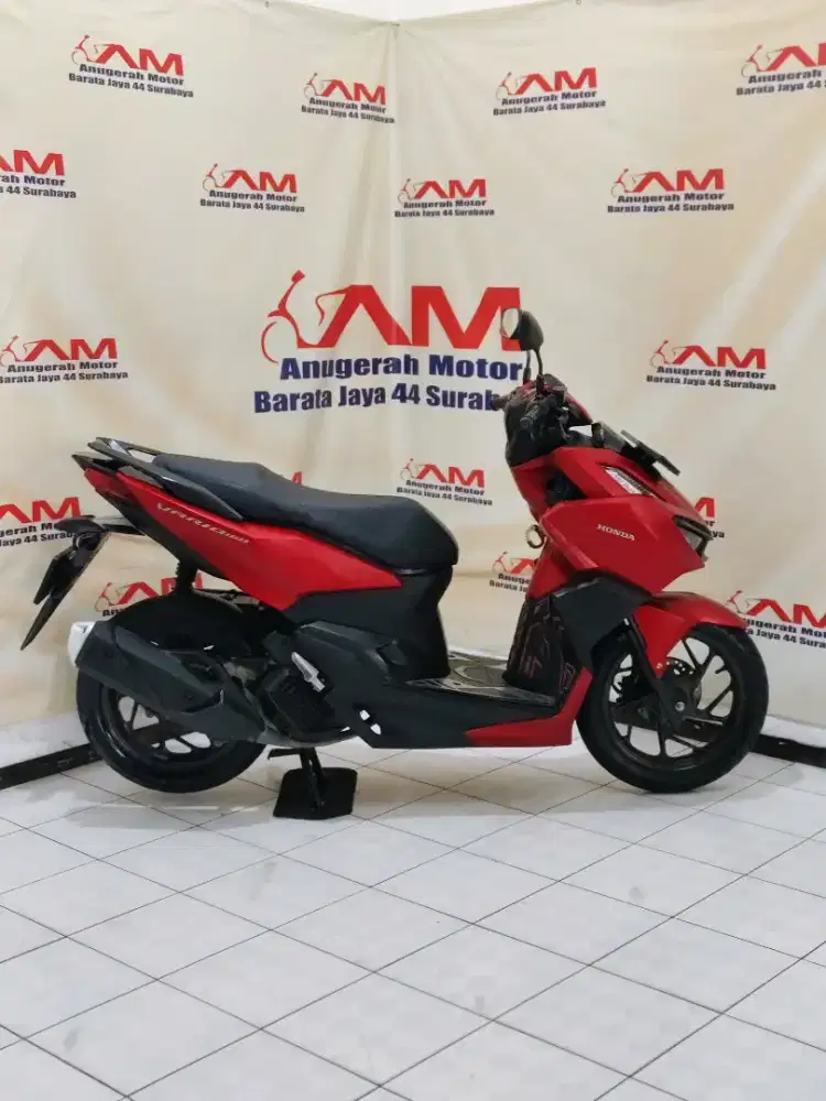 Am Barata Km 6 Ribu Honda vario 160 Cbs tahun 2022 Merah doff