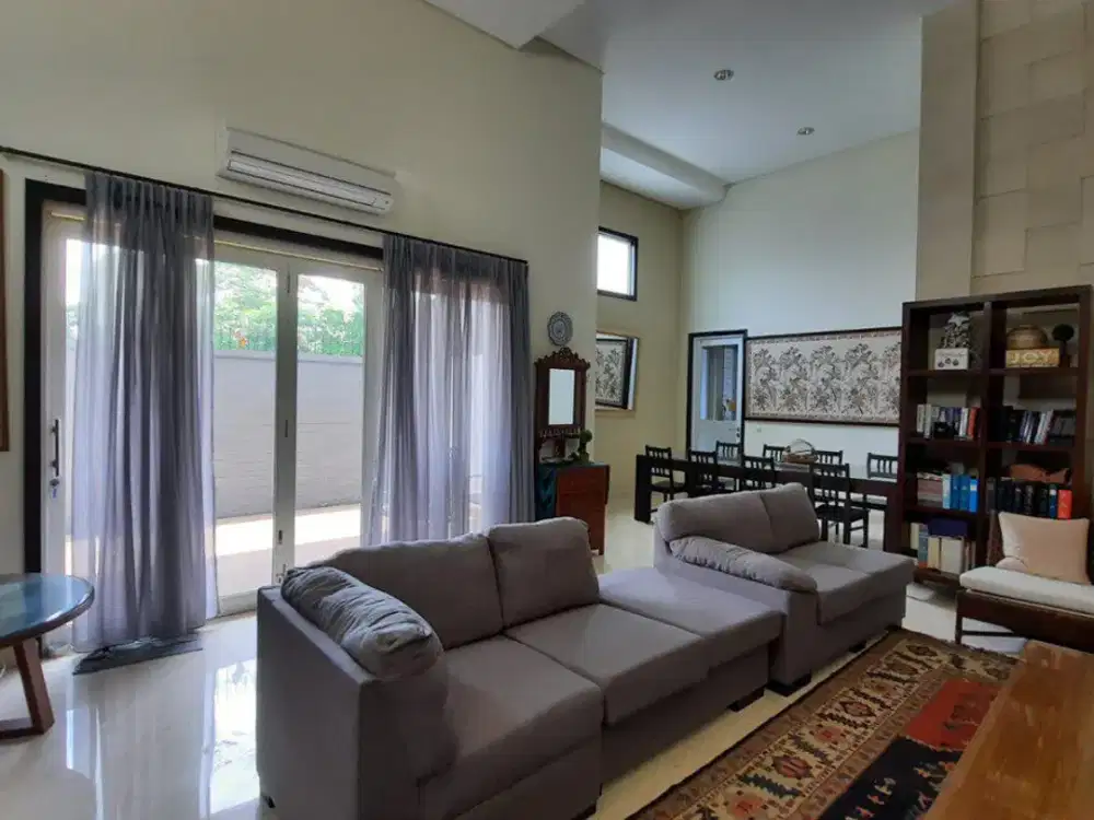 Rumah Bangunan Mandiri 2 Lantai SHM Siap Huni di Karawaci Tangerang