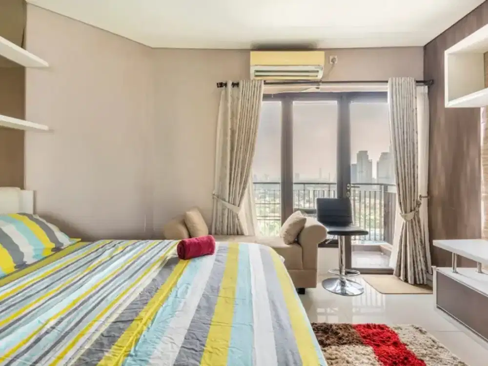 Studio cantik apartemen Tamansari Semanggi nyaman dan sangat strategis