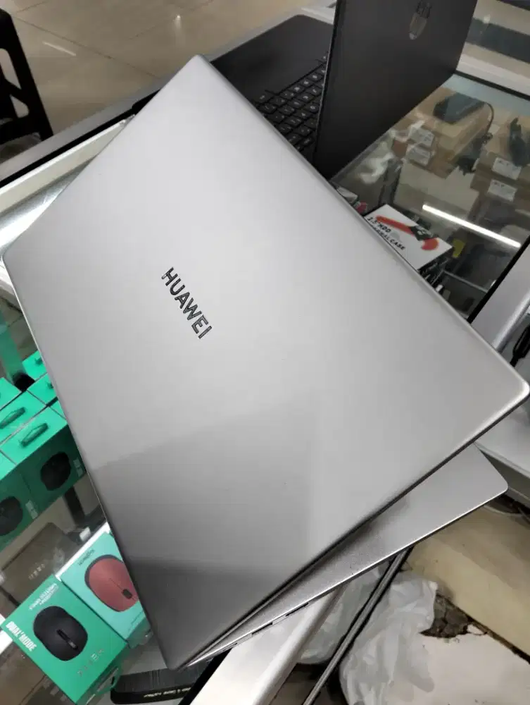 HUAWEI 11 th Gen Intel(R) Core( TM) i3-1115G4
