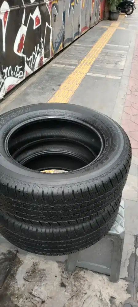2ban Fortuner Pajero 265/60/R18 Bridgestone Dueler H/T 2pcs 2024 90%