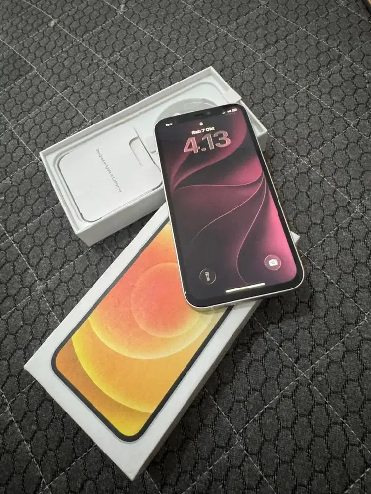 iPhone 12 64gb Semua Kartu Aman SIMLOCK