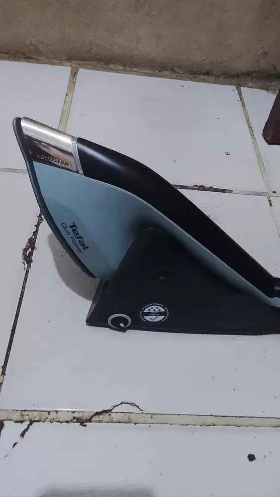 Di jual aja nih gosokan uap merek tefal duo power barang masih mulus