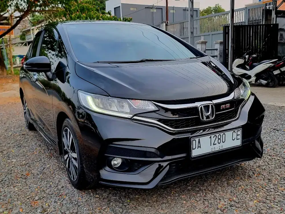 Honda Jazz RS Facelift Manual 2018 Full Orisinil Istimewa.Cash/Kredit