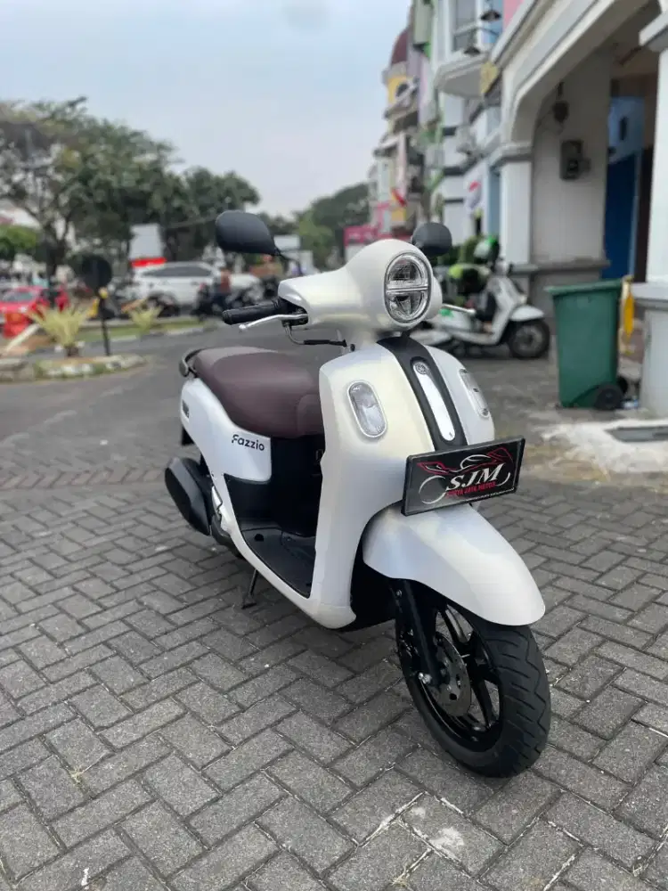YAMAHA FAZZIO LUX 2024 KM 7K ASLI