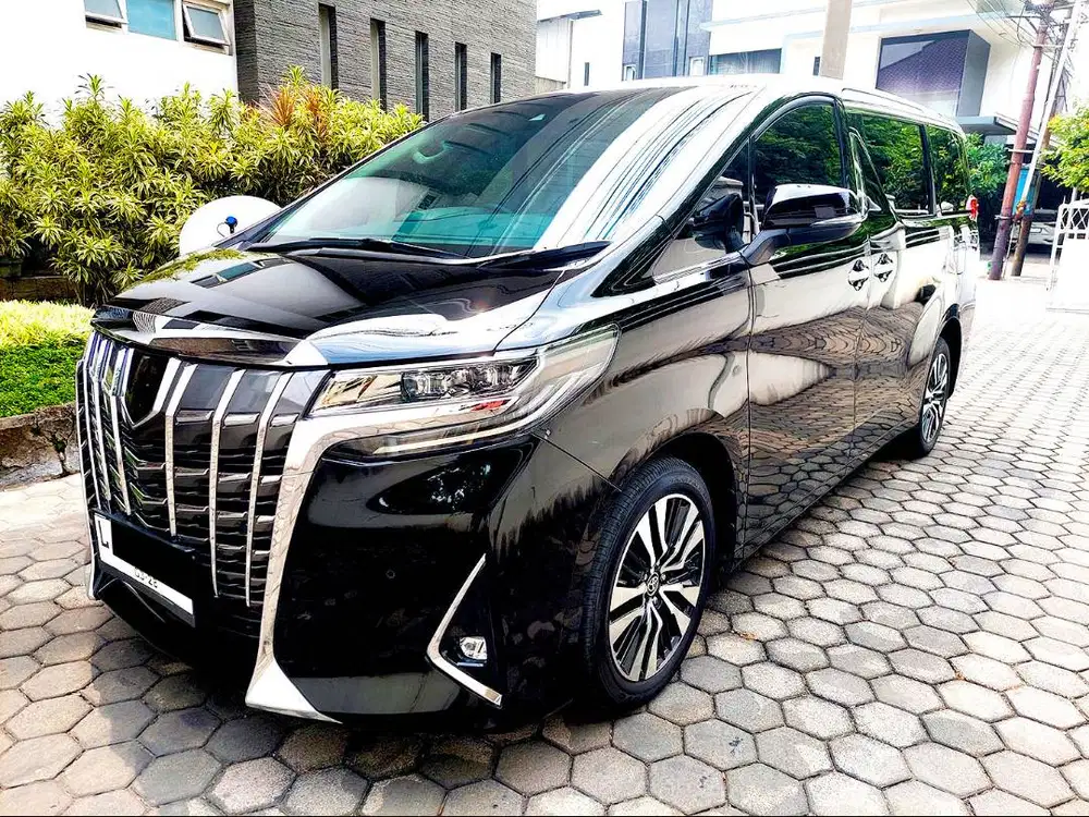 Toyota Alphard 2.4 X A/T tahun 2022