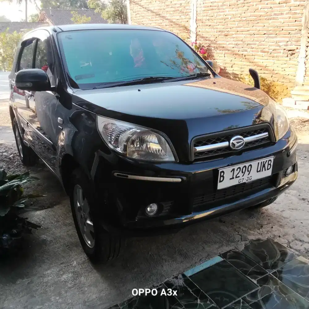Terios TS extra km 117 ribu 2010