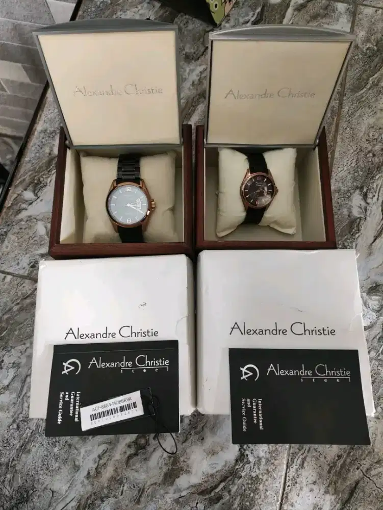 Jual jam tangan Alexandre Christie couple