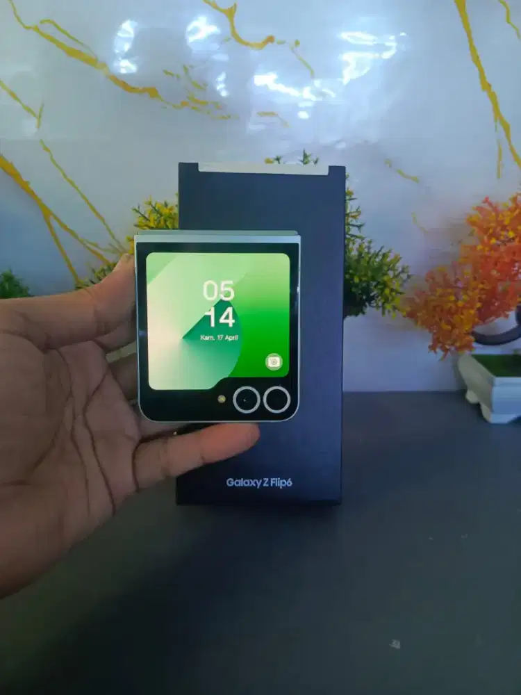 SAMSUNG Z FLIP 6 5G RAM 12/256GB ORIGINAL SEIN MULUS NORMAL