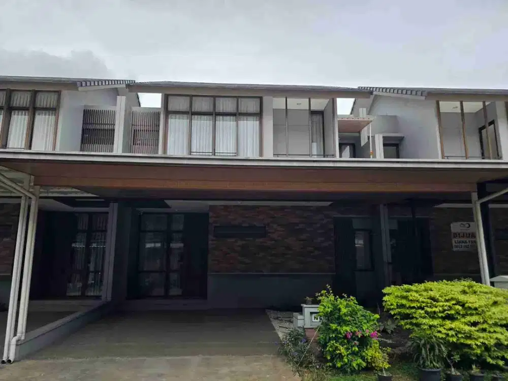 Di jual cepat rmh Suvarna sutera cluster Dakota Cikupa tangerang