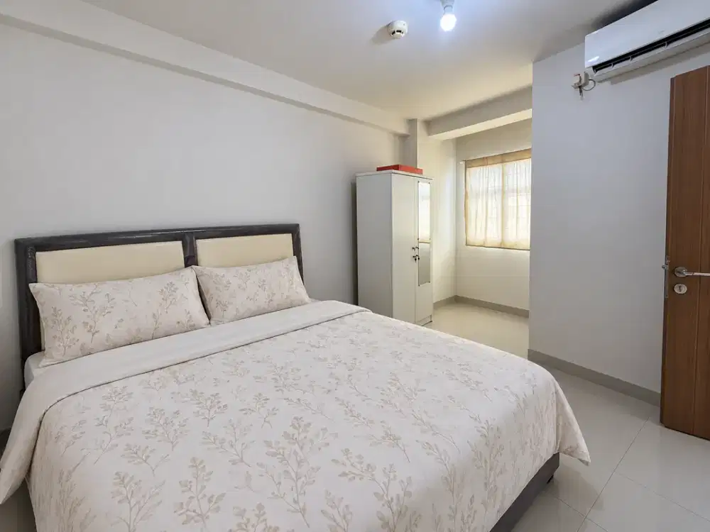 Disewakan Apartemen Oak Tower A Lantai 17 – 2 Bedroom Full Furnish, Lantai Tinggi, Siap Huni & Strategis di Pulo Gadung