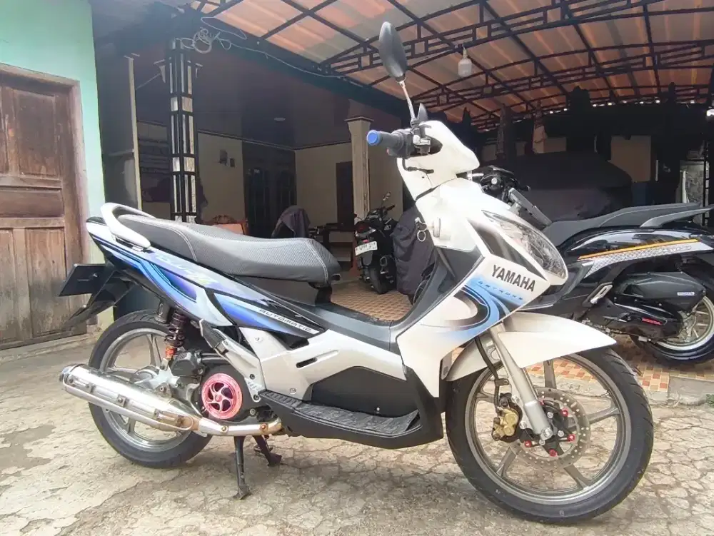 Nouvo z 2007 ais system standart