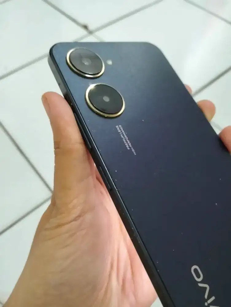 DIJUAL CEPAT MALAM INI JUGA HP VIVO Y03 MULUS PEMAKAIAN 6 BULAN NEGO