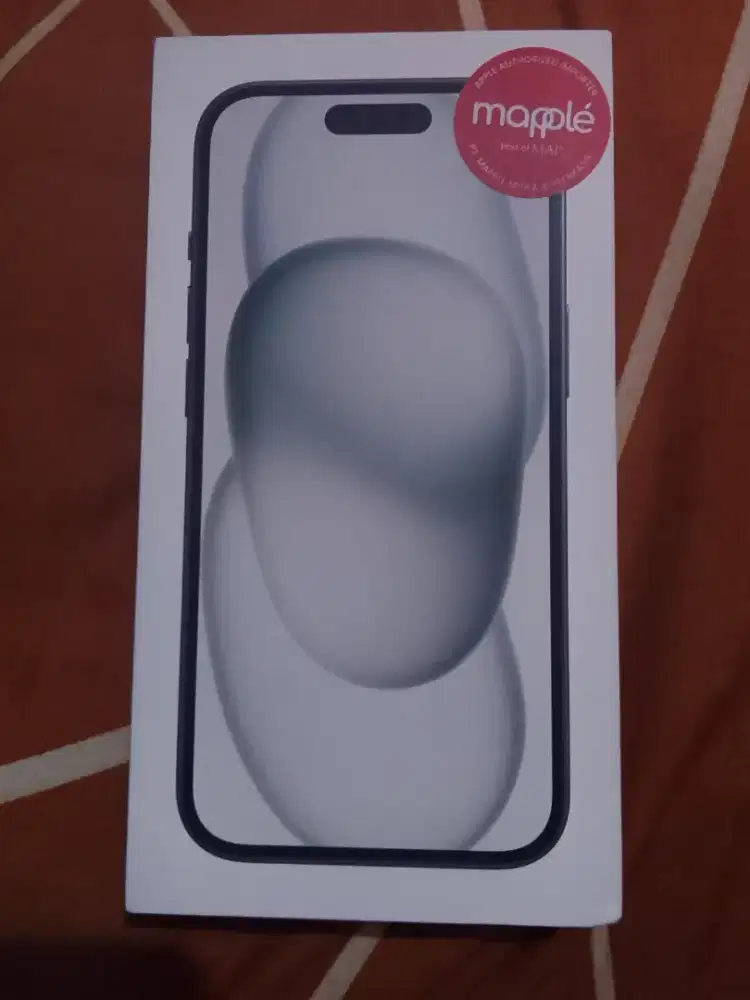 iPhone 15 128 neww