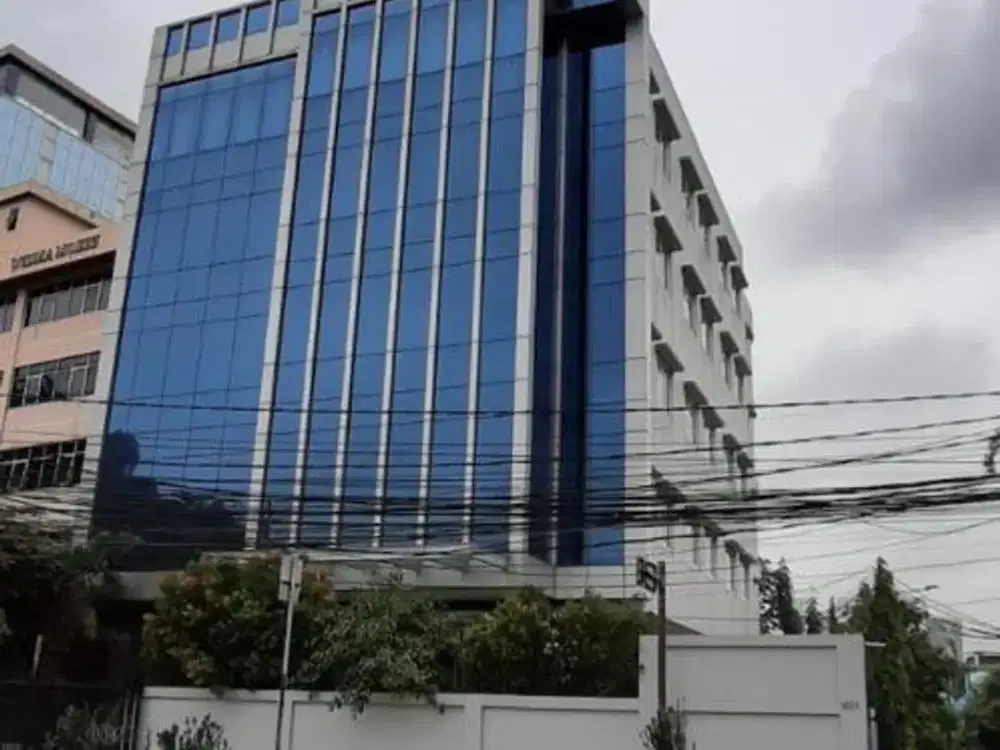 Gedung Kantor Brand New SHM Siap Pakai Semi Furnish di Cikini Jakpus