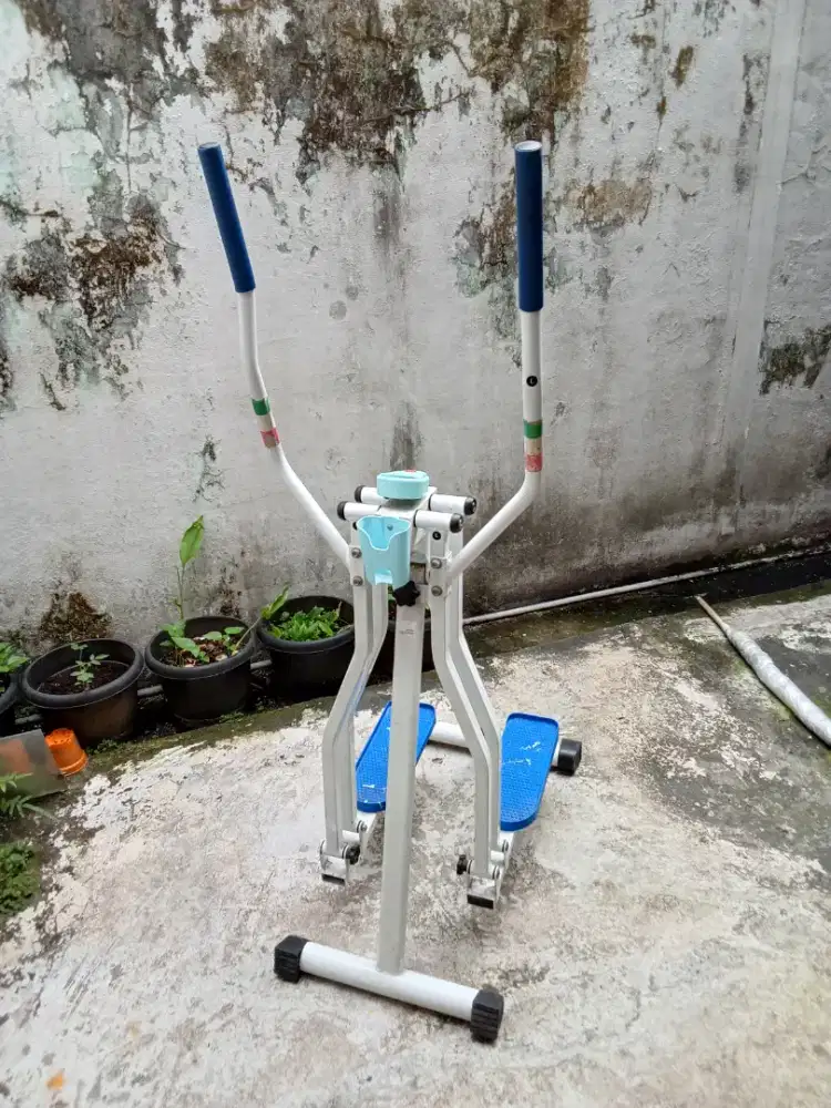 Jual Cepat Alat Fitness Rumah Hemat Tempat Second Siap Pakai