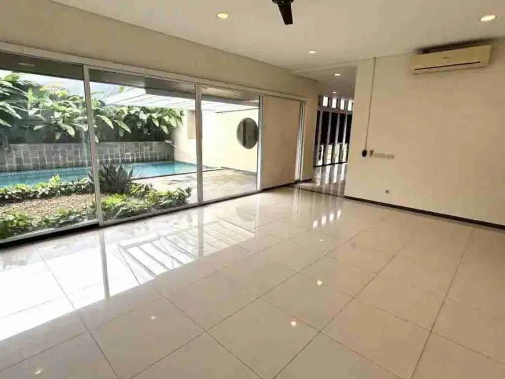 Rumah Kebayoran Baru Dekat Senopati Bagus Siap Huni Semi Furnished