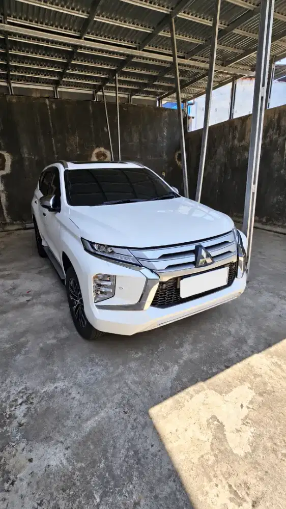 Pajero Sport Dakar 4x2 AT 2023