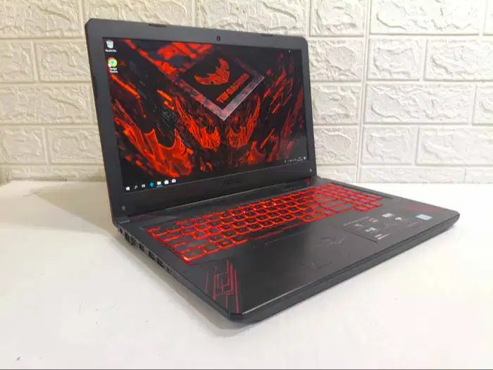 ASUS TUF Core i7/Vga GTX 4gb /SSD/Gaming,Design,usaha,bisnis