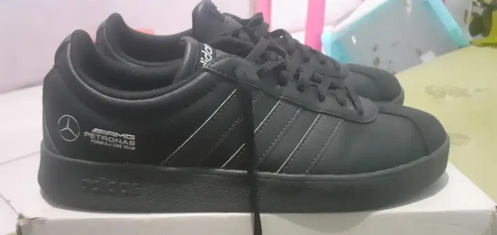 Adidas VL Court Mercedes