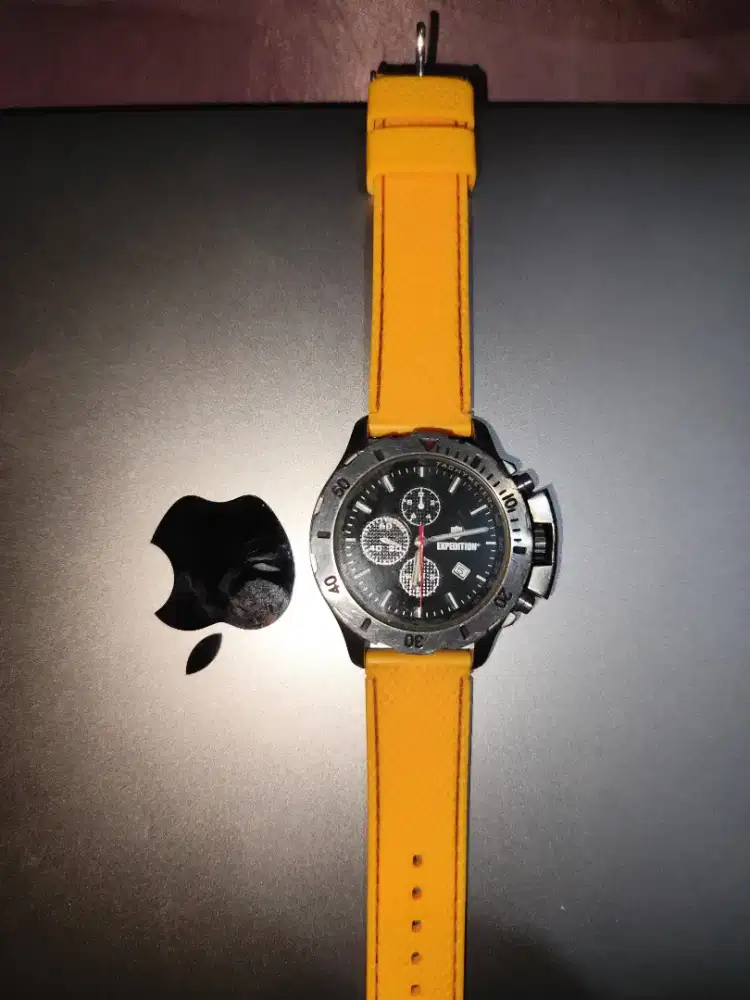 Expedition E6040M water resistant cal. 92