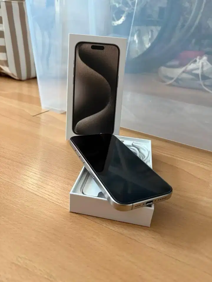 iPhone 15 Pro 256 Natural Titanium 99% mulus Ibox