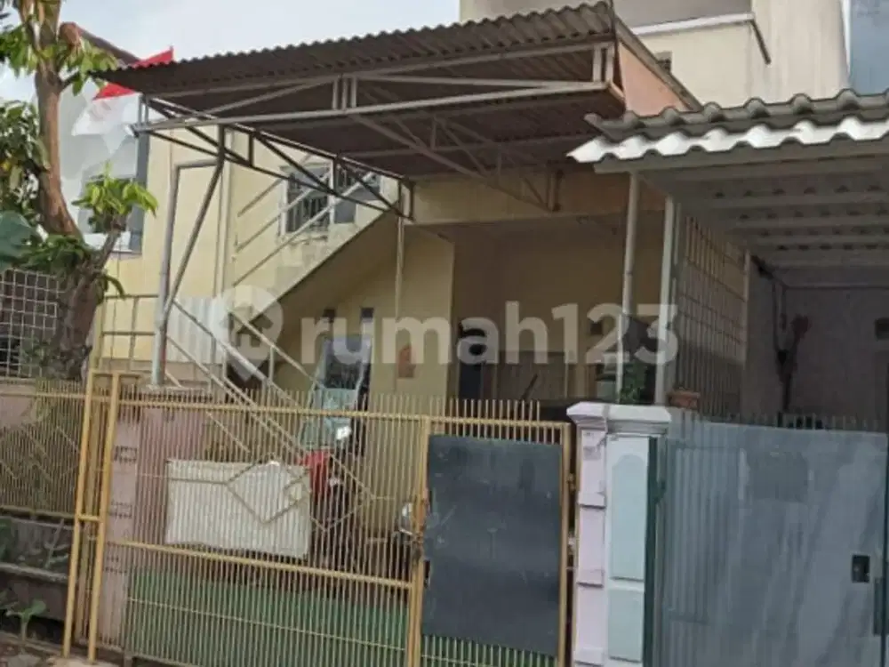 Rumah di Sektor 6 Gading Serpong Siap Huni Lokasi Strategis