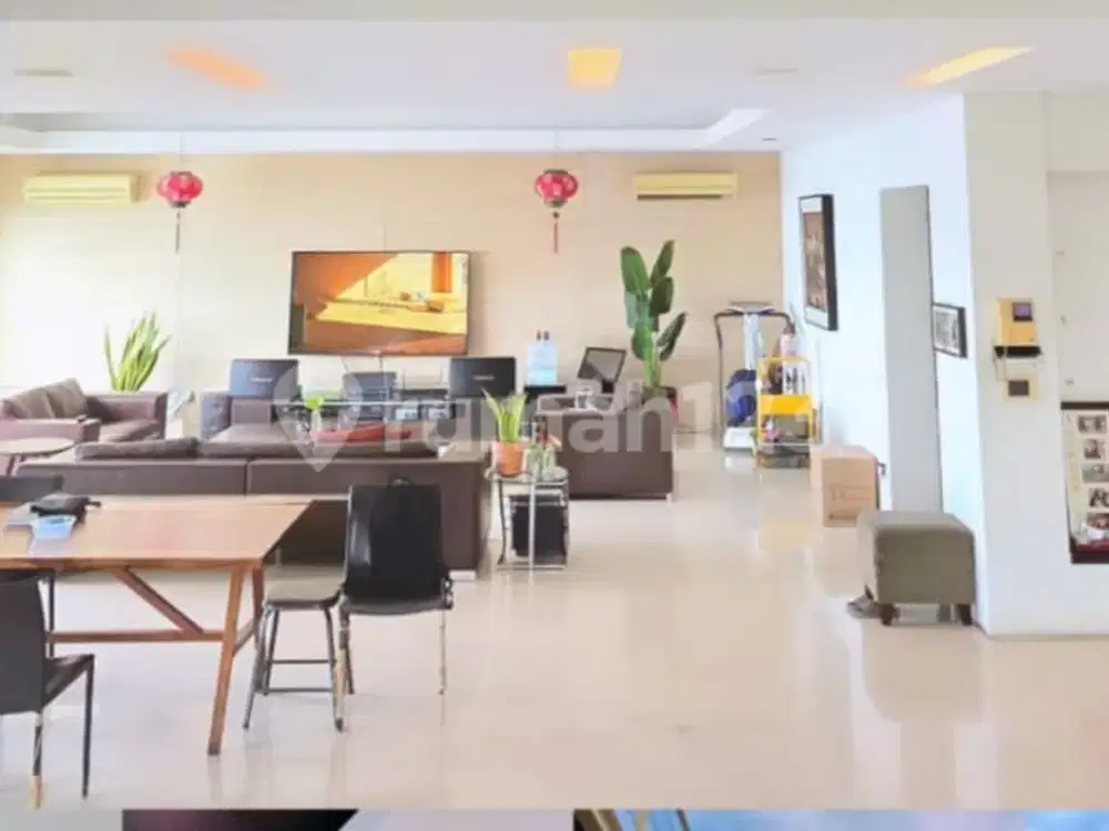 Turun Harga Penthouse Apartemen 4Lantai Semi Furnished di Pantai Mutiara, Pluit Jakarta
