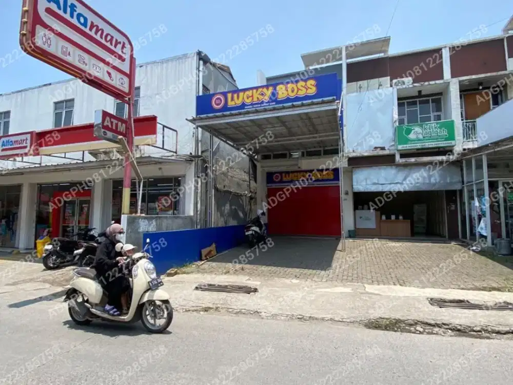 KONTRAK JALAN UTAMA CIGANITRI MUKTI NO 88A, SEBELAH ALFAMART JALAN RAMAI 24 JAM, MURAH!