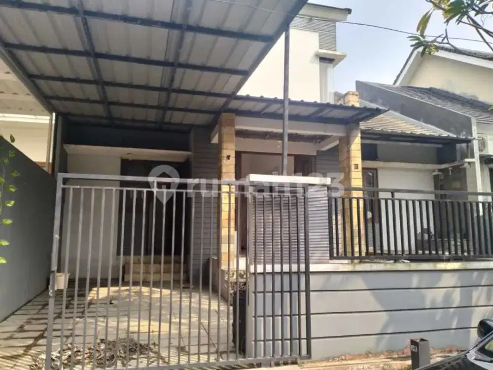 Dijual Rumah 1,5 Lantai Siap Huni Cantik SHM di Nusaloka BSD