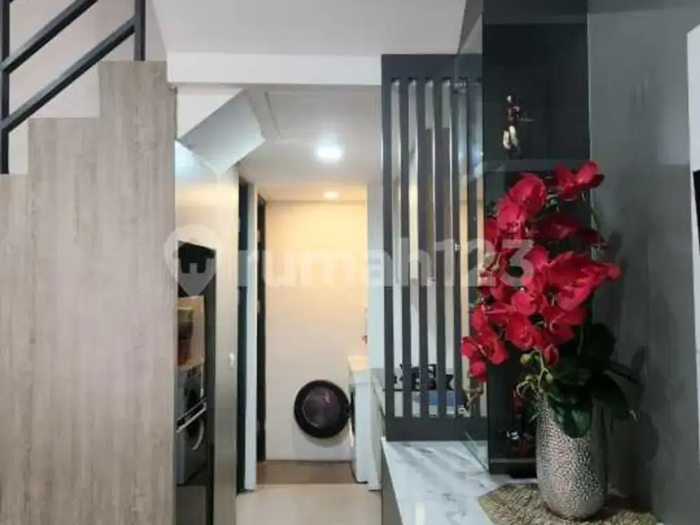 Jual Bu Rumah Full Furnished Dekat Aeon Mall di Freja House BSD