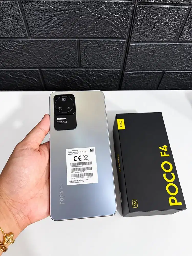 POCO F4 5G RAM 8GB / 256GB Fullset