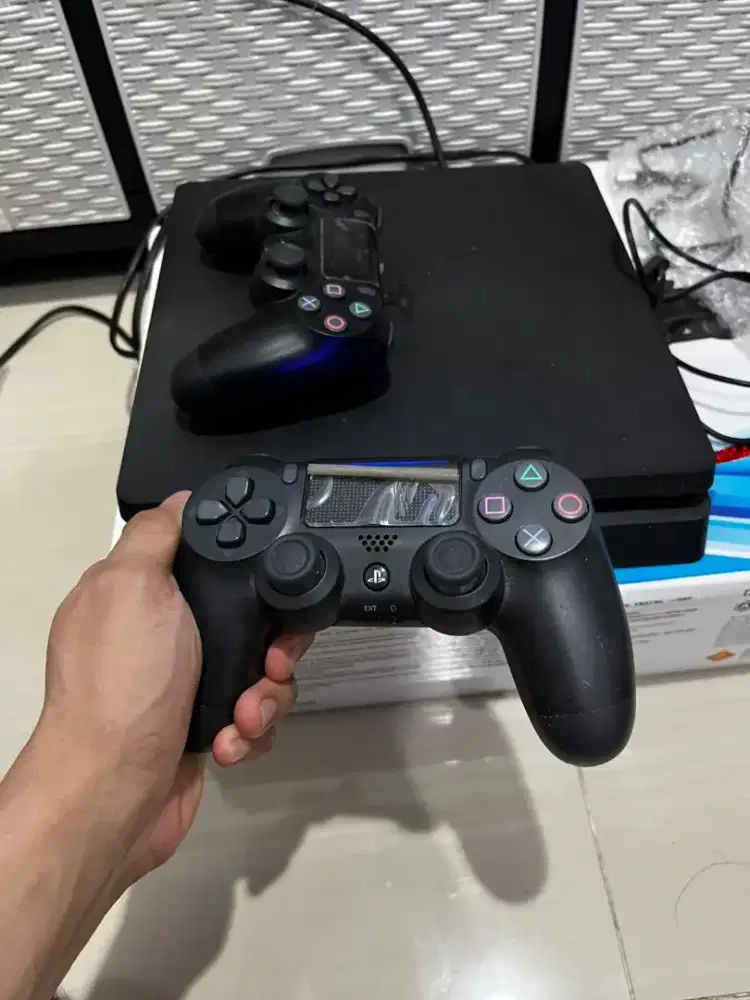 Ps 4 ori memori 1TB