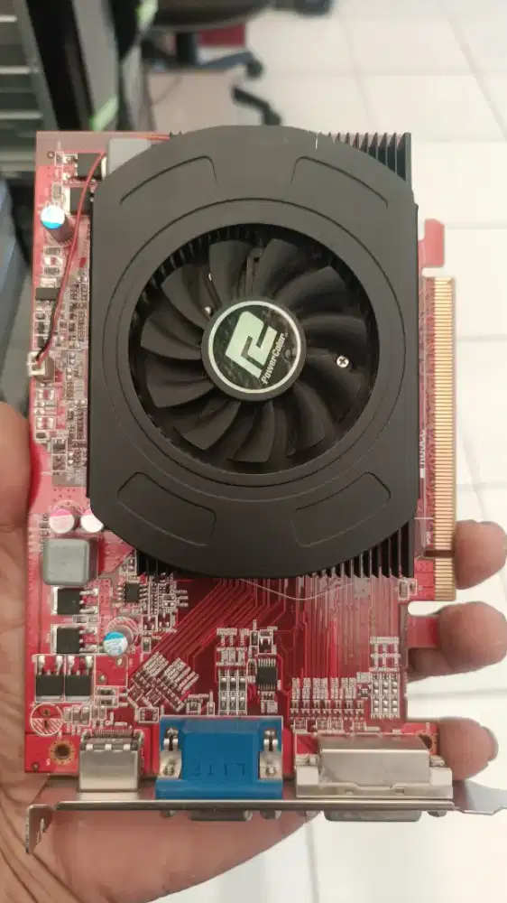 Vga AMD HD 6570 1gb 128gb ddr3