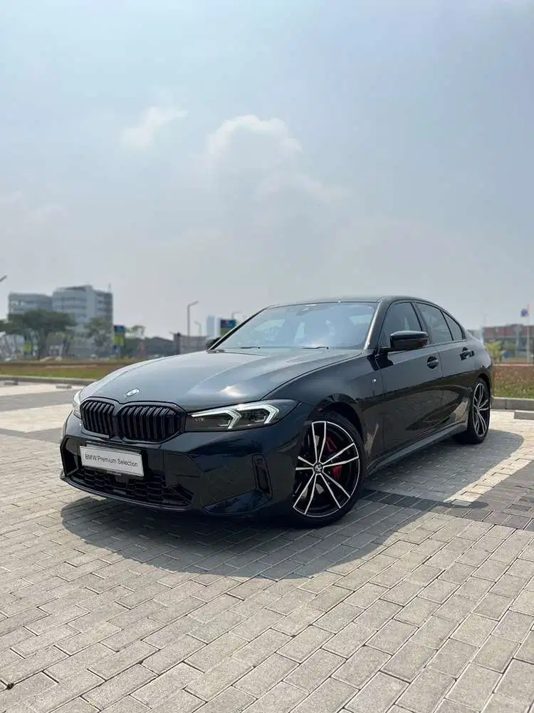 BMW 330i 2024 Bensin