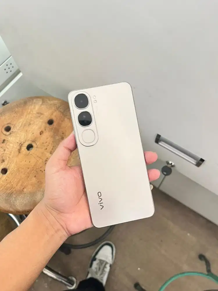 Vivo V40 Lite 5G Second