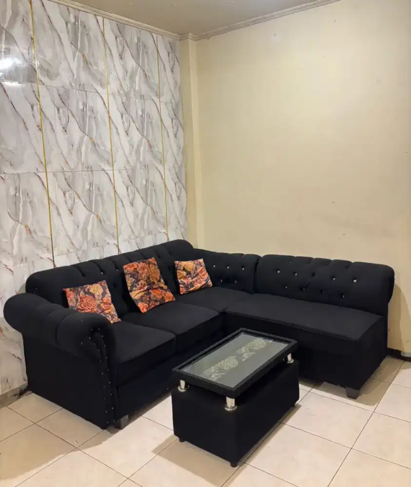 Sofa L putus + meja