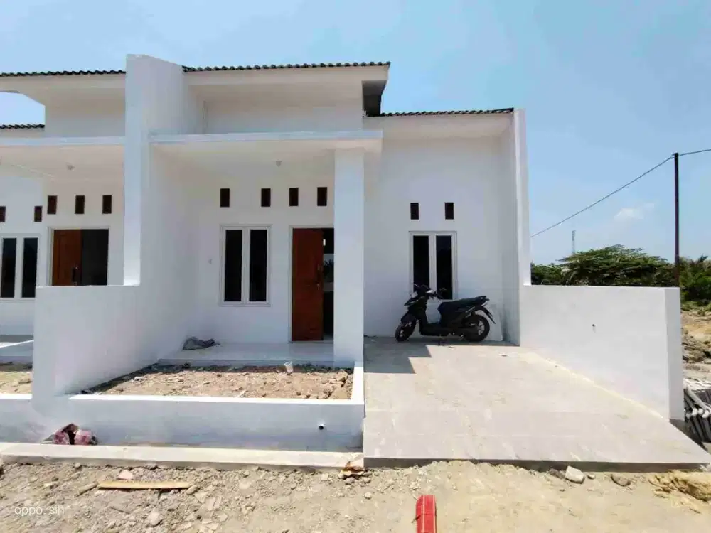 rumah siaphuni baru di banjardowo Wolter monginsidi Semarang Selatan