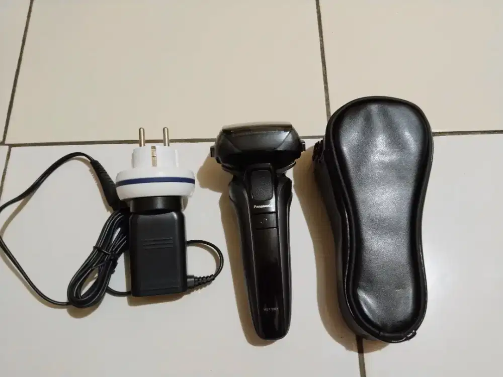 Jual aja nih cukuran kumis jarang di pake