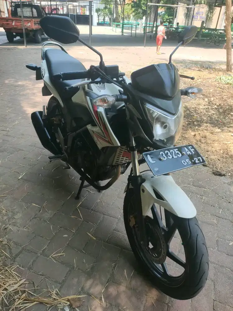 Honda CB150R 2013