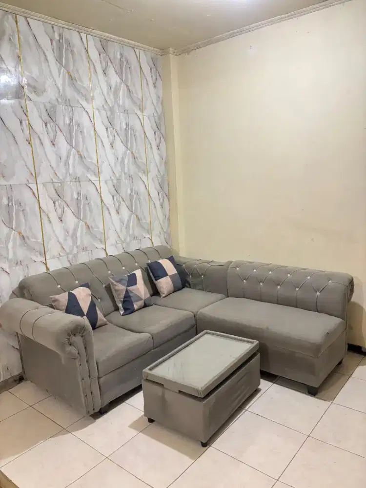 Sofa L putus + Meja