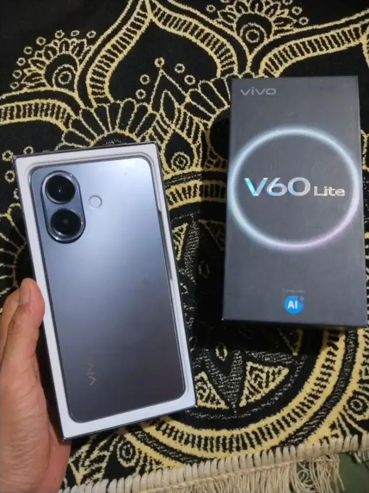 Vivo V60 lite ram 8/256