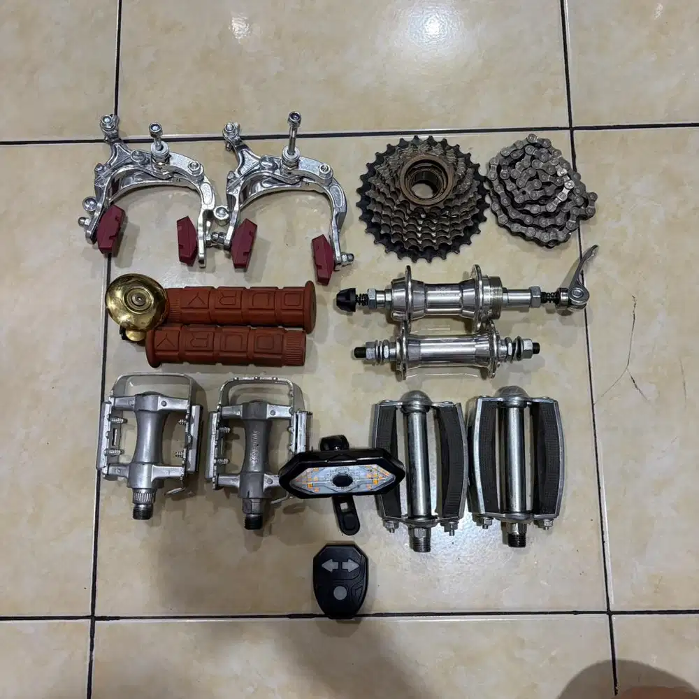 PAKET PART SEPEDA BORONGAN – HUB, SPROCKET, RANTAI, REM, PEDAL DLL