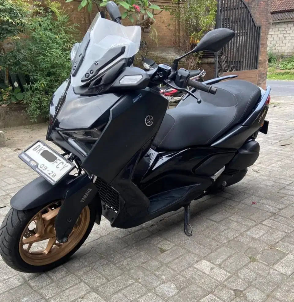 YAMAHA XMAX 250 connected Thn 2023