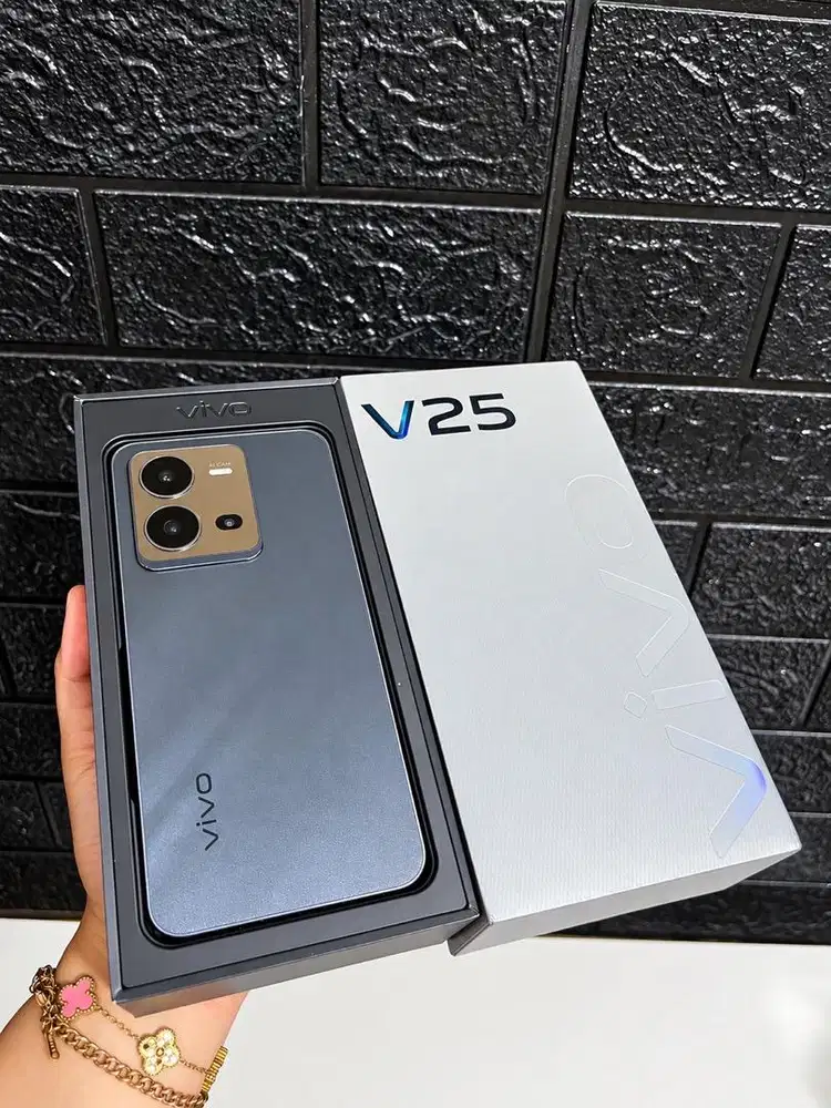 Vivo V25 5G RAM 8GB Storage 256GB