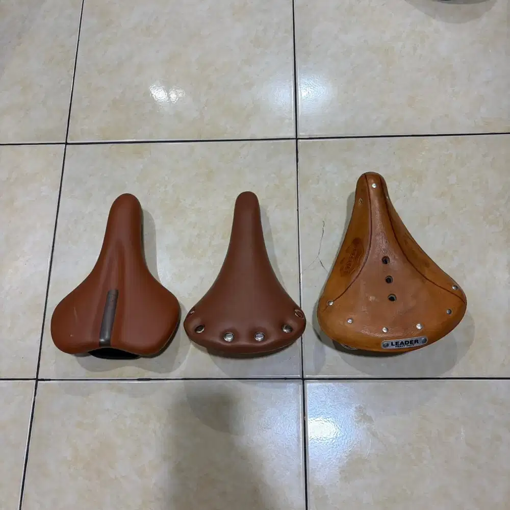 Sadel Sepeda Vintage Coklat Spring / Classic