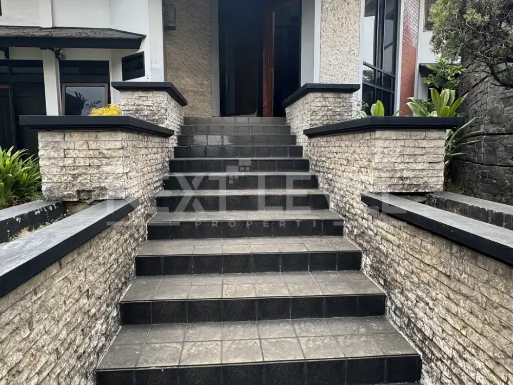 Dijual Rumah Asri & Estetik di sayap Setiabudi Bandung