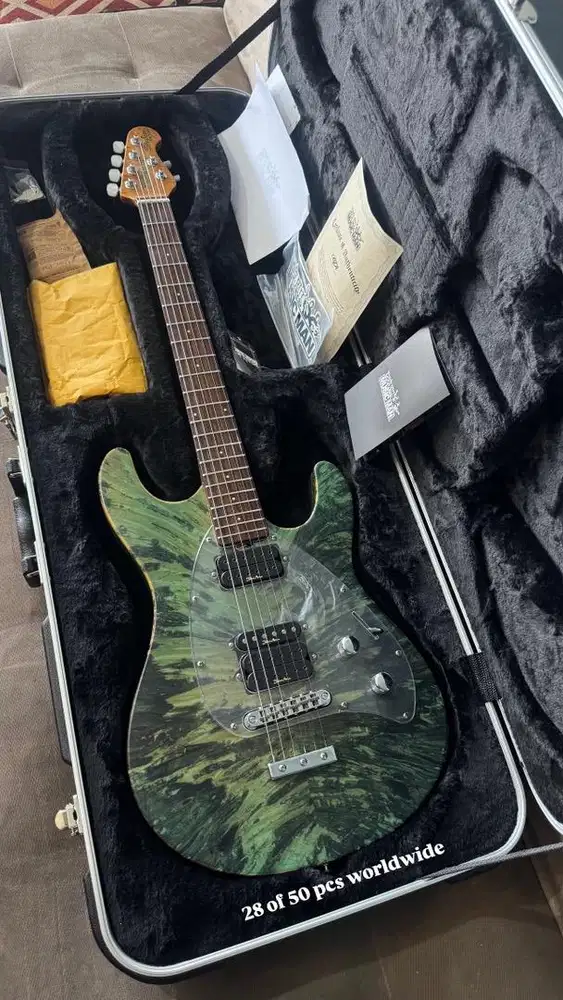 Ernie Ball Musicman BFR Steve Morse Y2D