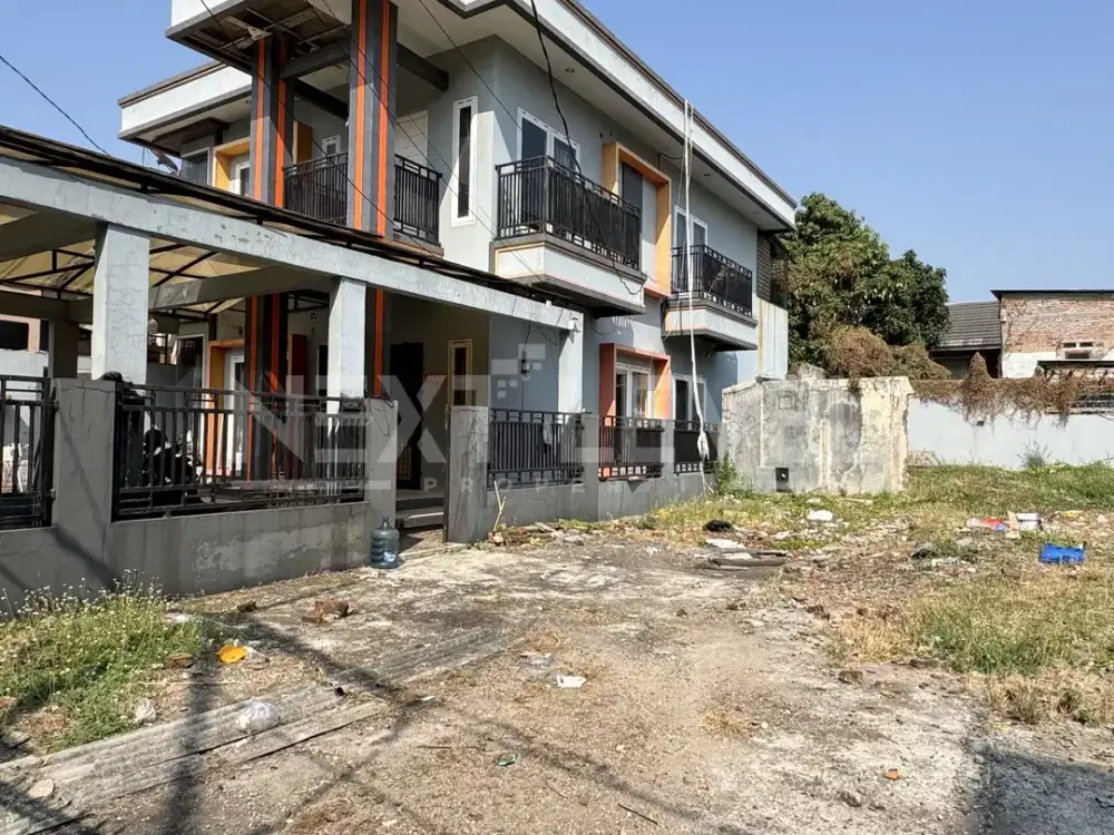 Dijual Rumah Besar 2 Lantai  di Pusat Kota Karawang